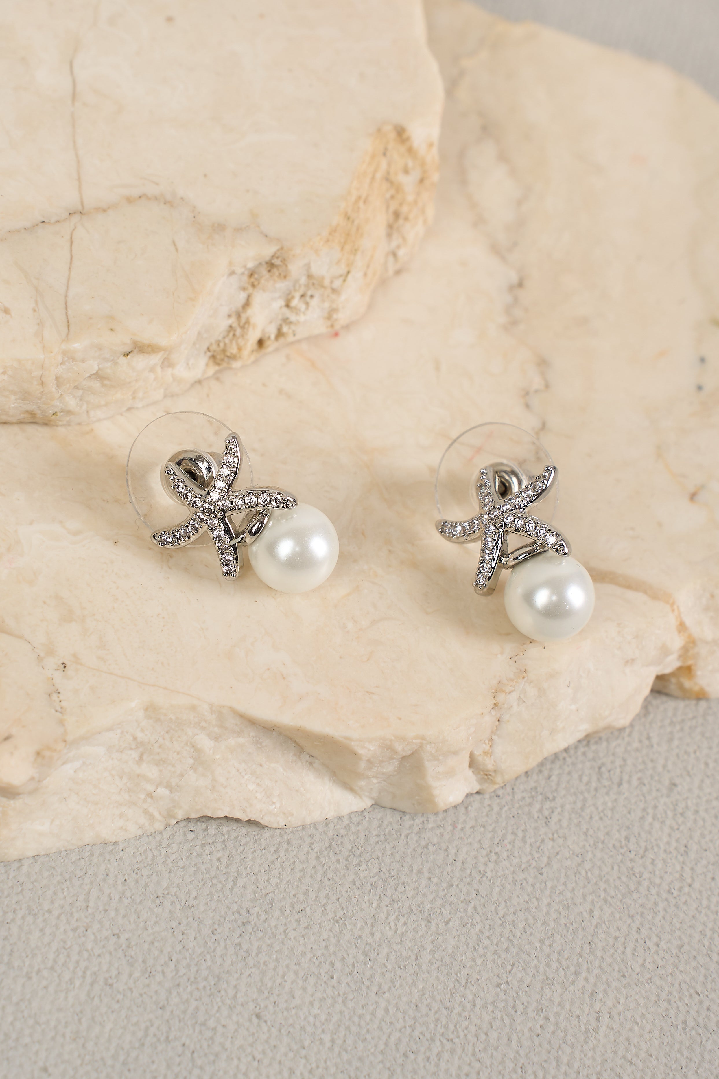 Starfish Pearl Stud Earrings - Silver