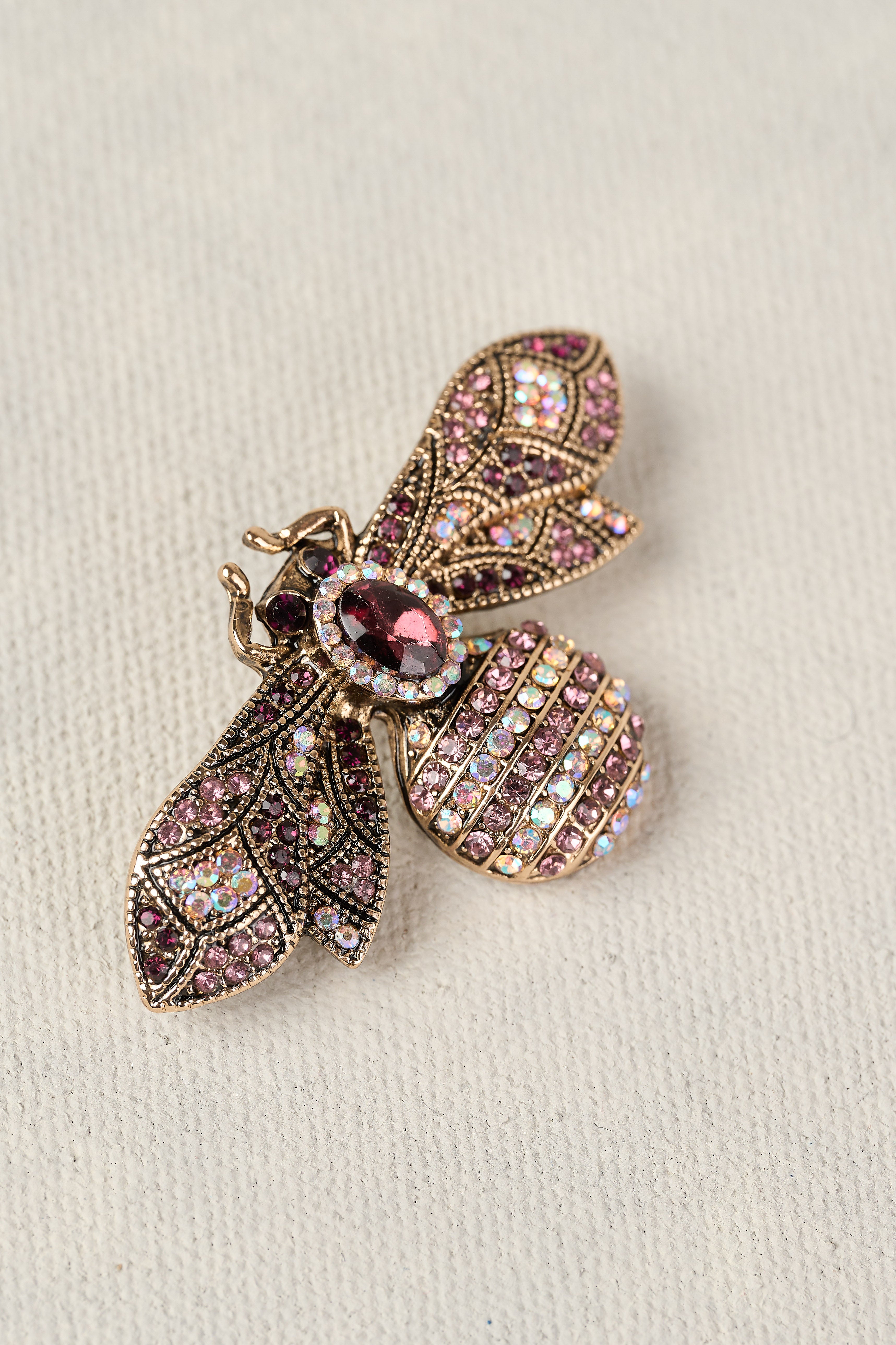 Mauve Bee Brooch - Mauve