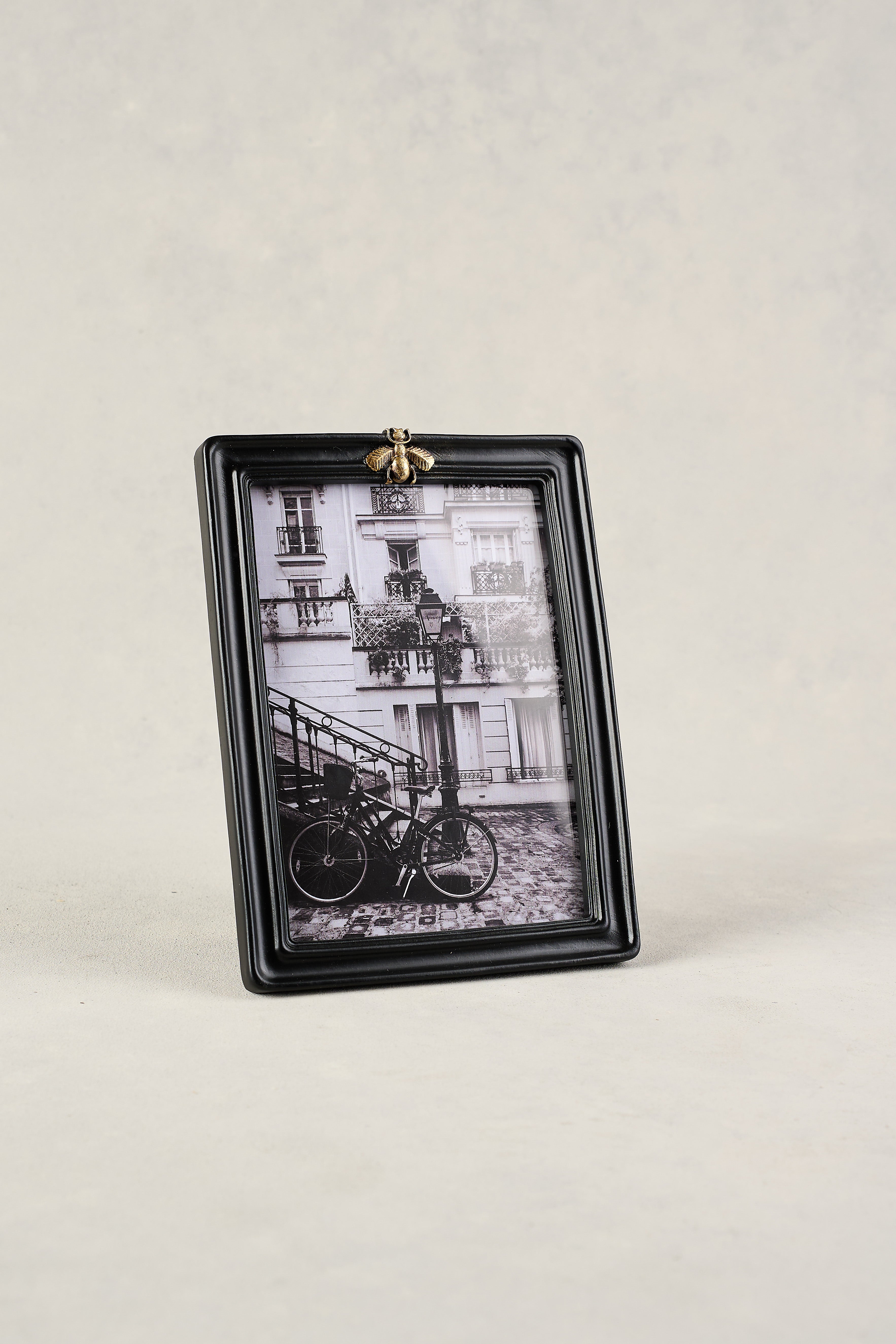Black / Gold Bee Frame - 5x7"