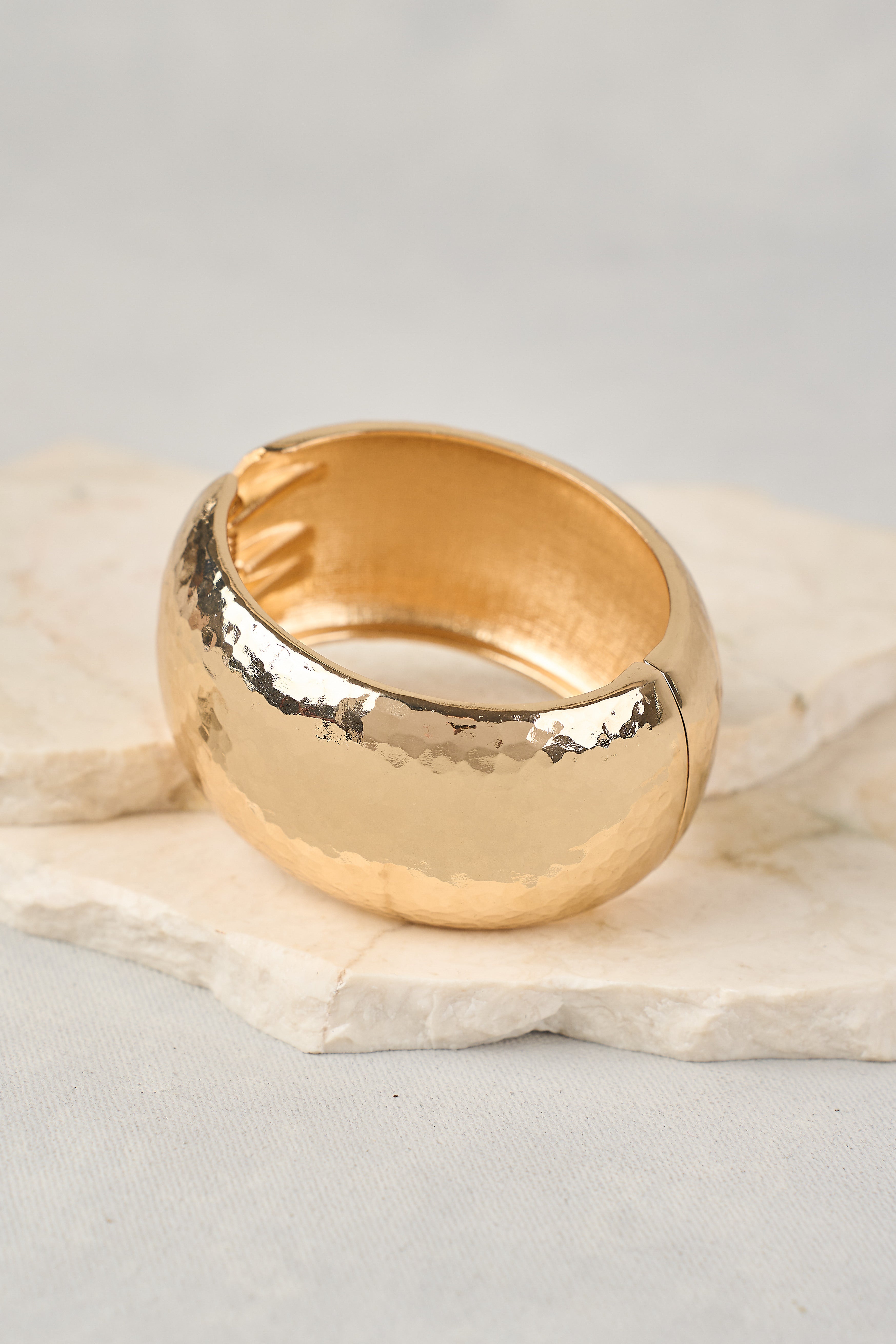 Goia Gold Bangle