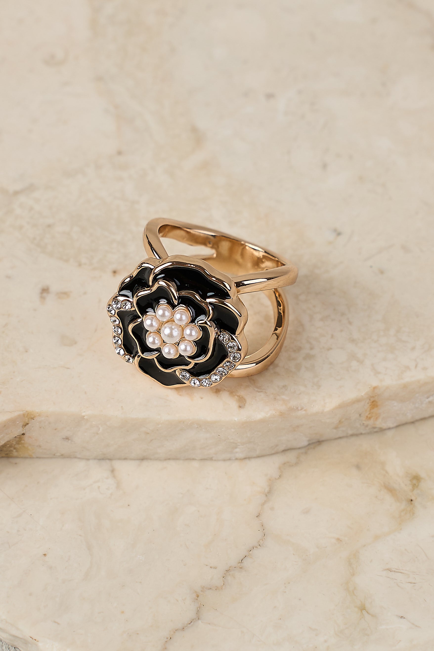 Noir Rose Scarf Ring - Black