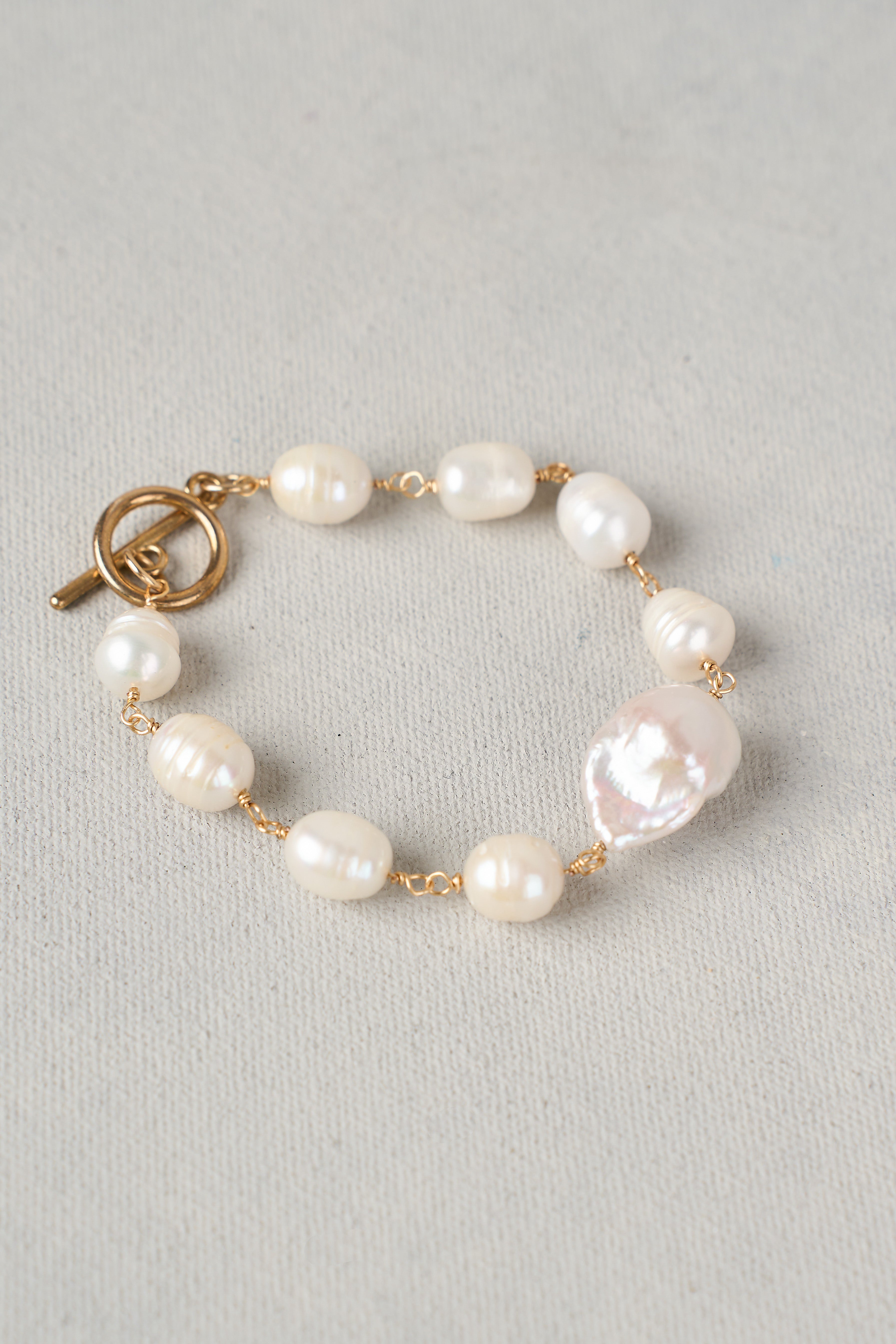 Pearl & Chain Bracelet - White