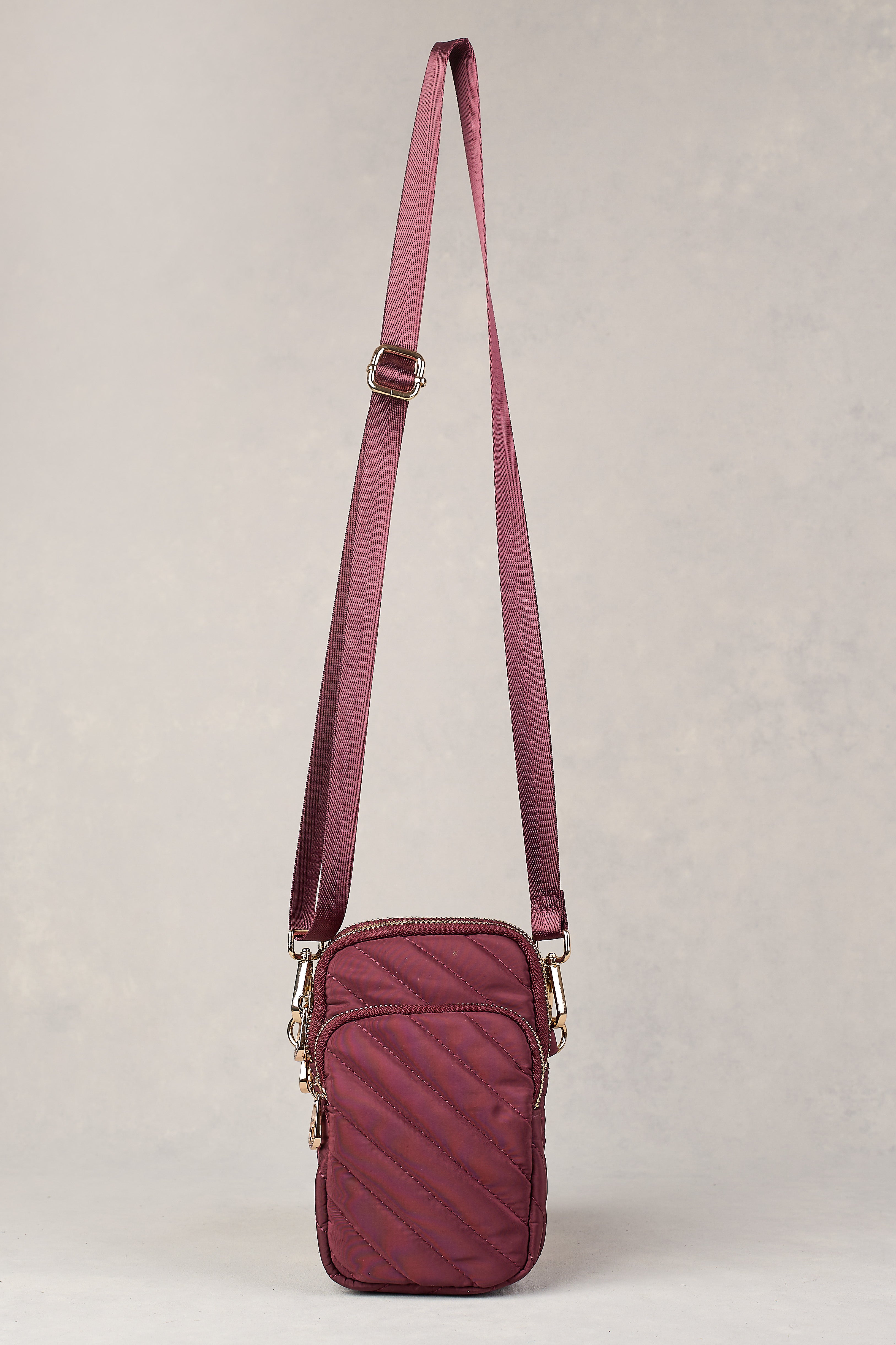 Manon Quilted Phone Bag - Merlot