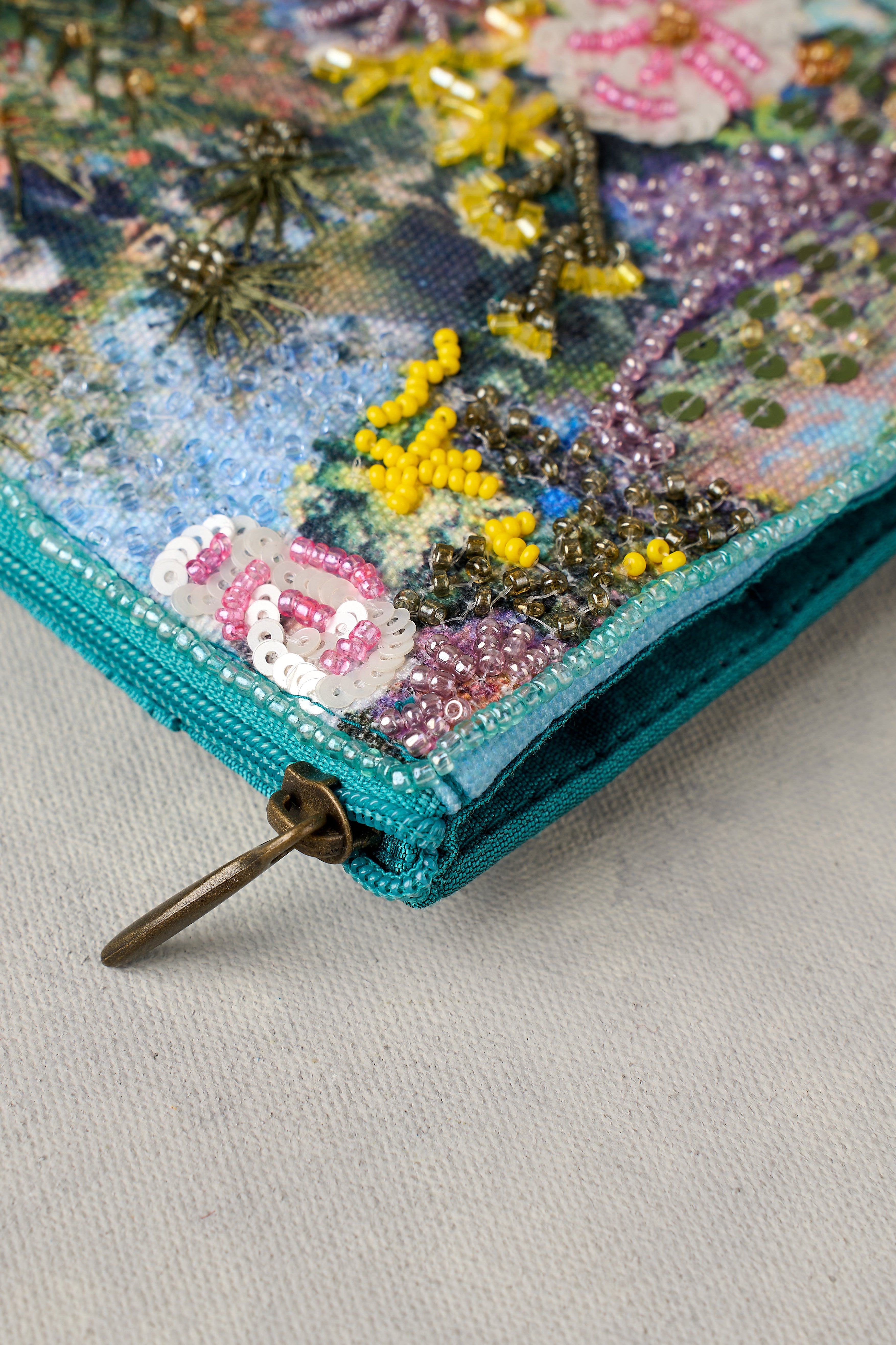 Monet's Garden Cos Bag